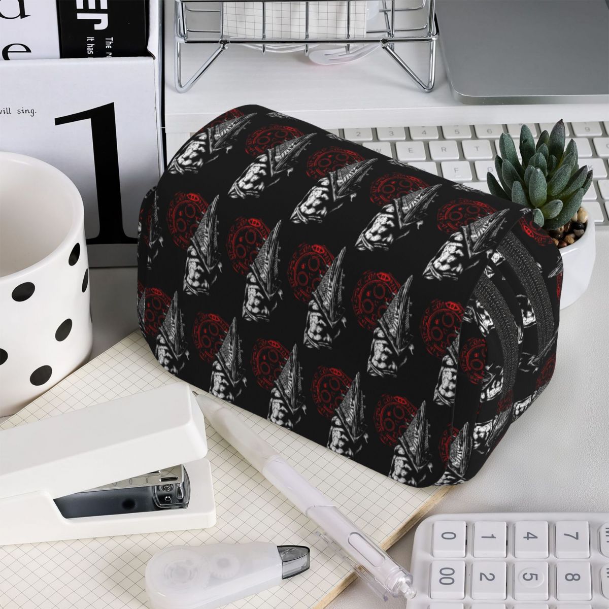 Chain Link And Fog Silent Hill - Stationery And Office Supply Chain incelemesi ve fiyatı