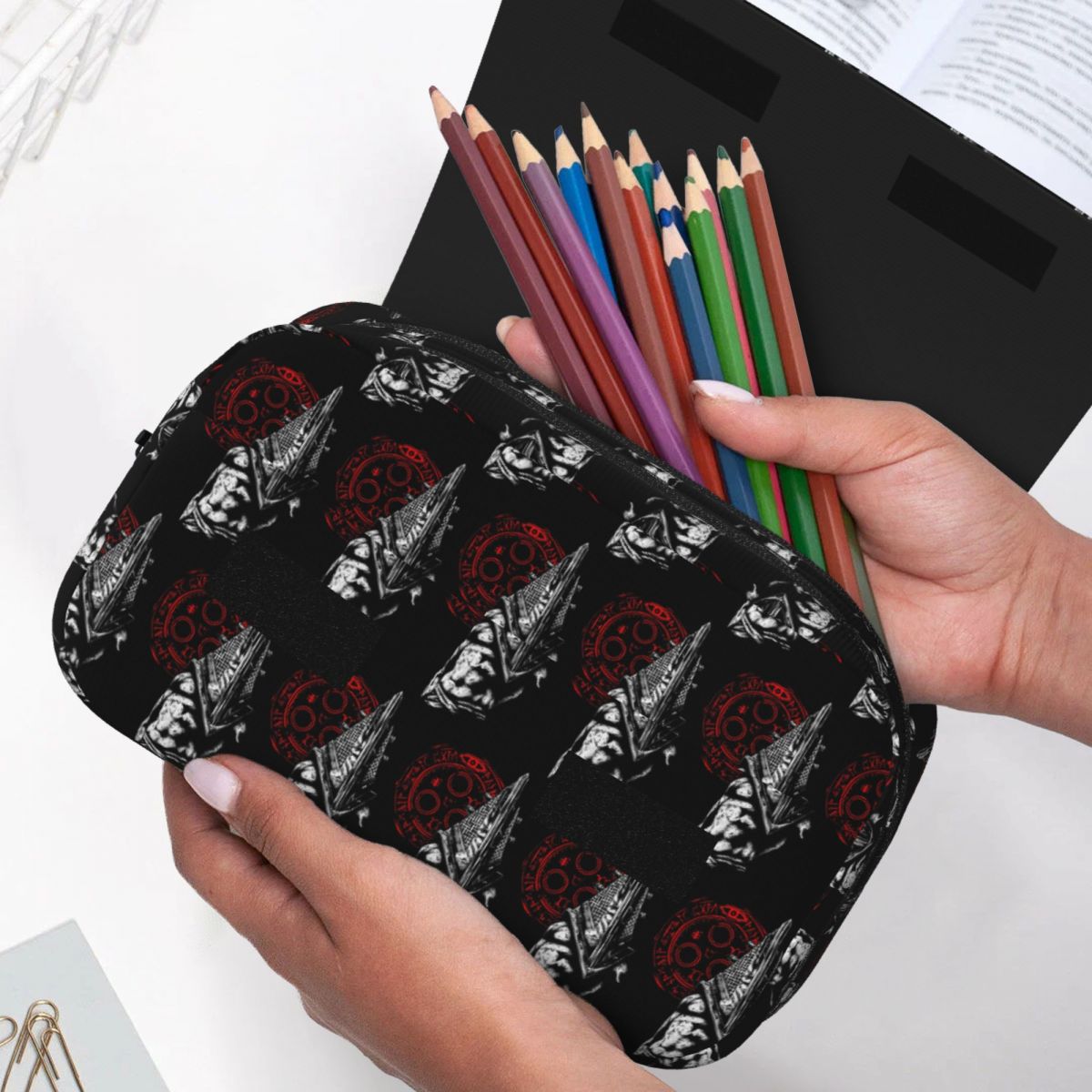 Chain Link And Fog Silent Hill - Stationery And Office Supply Chain incelemesi ve fiyatı